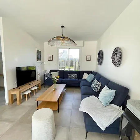 Ti Ar Ch'astel, Maison Avec Locmariaquer